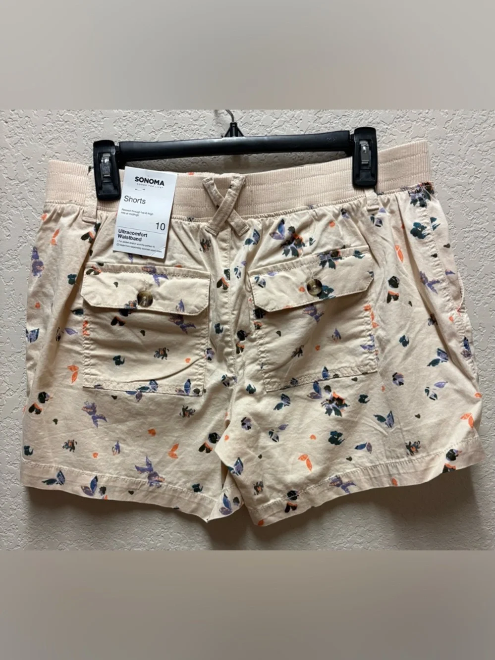 Women's Sonoma Butter Yellow Floral Utility Shorts NWT Size 10 - Picture 3 of 10